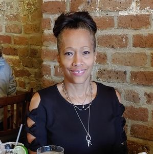 Meet your Posher, Debbie